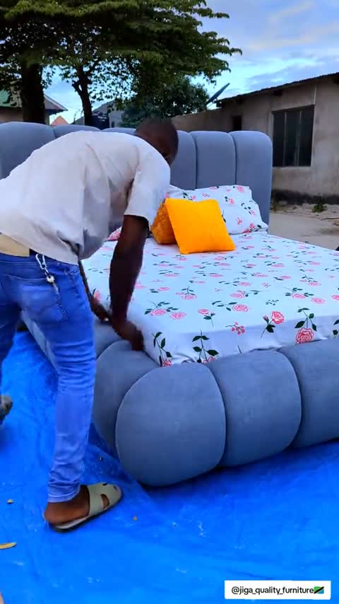 Cover ya Tanki la Maji
